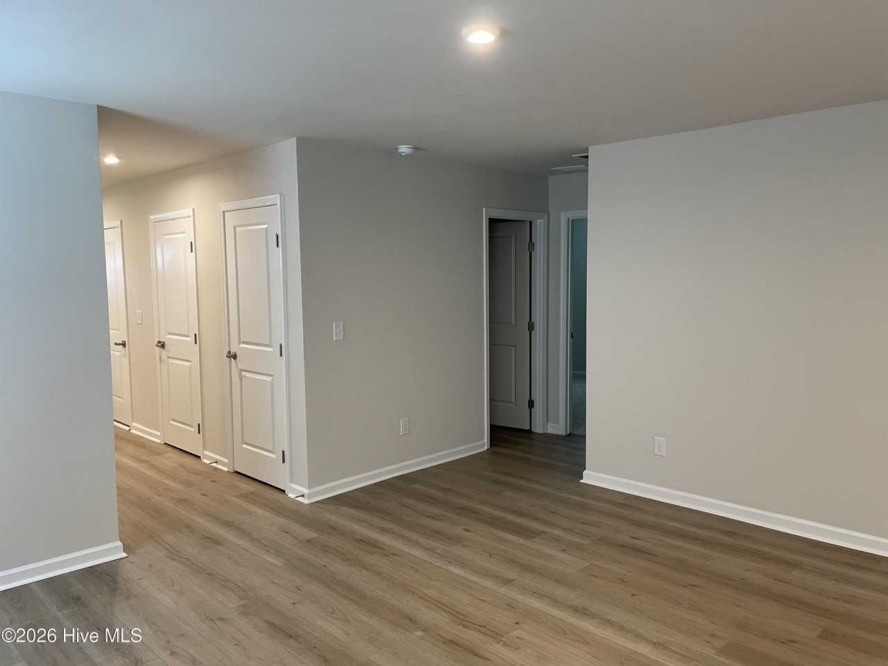 8103 Sterling Oaks Dr Nw - Photo 5 of 33