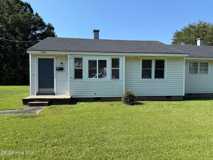 2261 Onslow Dr - Photo 1 of 1