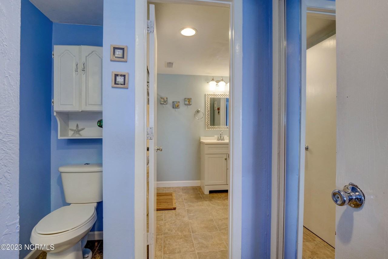 918 N New River Dr #132 - Photo 7 of 31