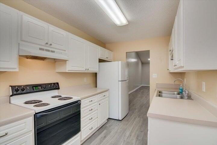 3013 Abba Dr - Photo 3 of 22