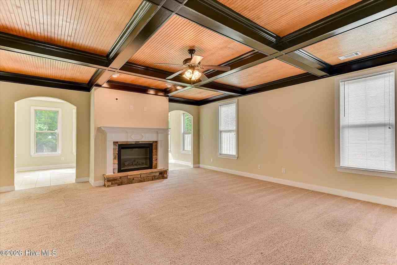 4215 Windslow Dr - Photo 5 of 50