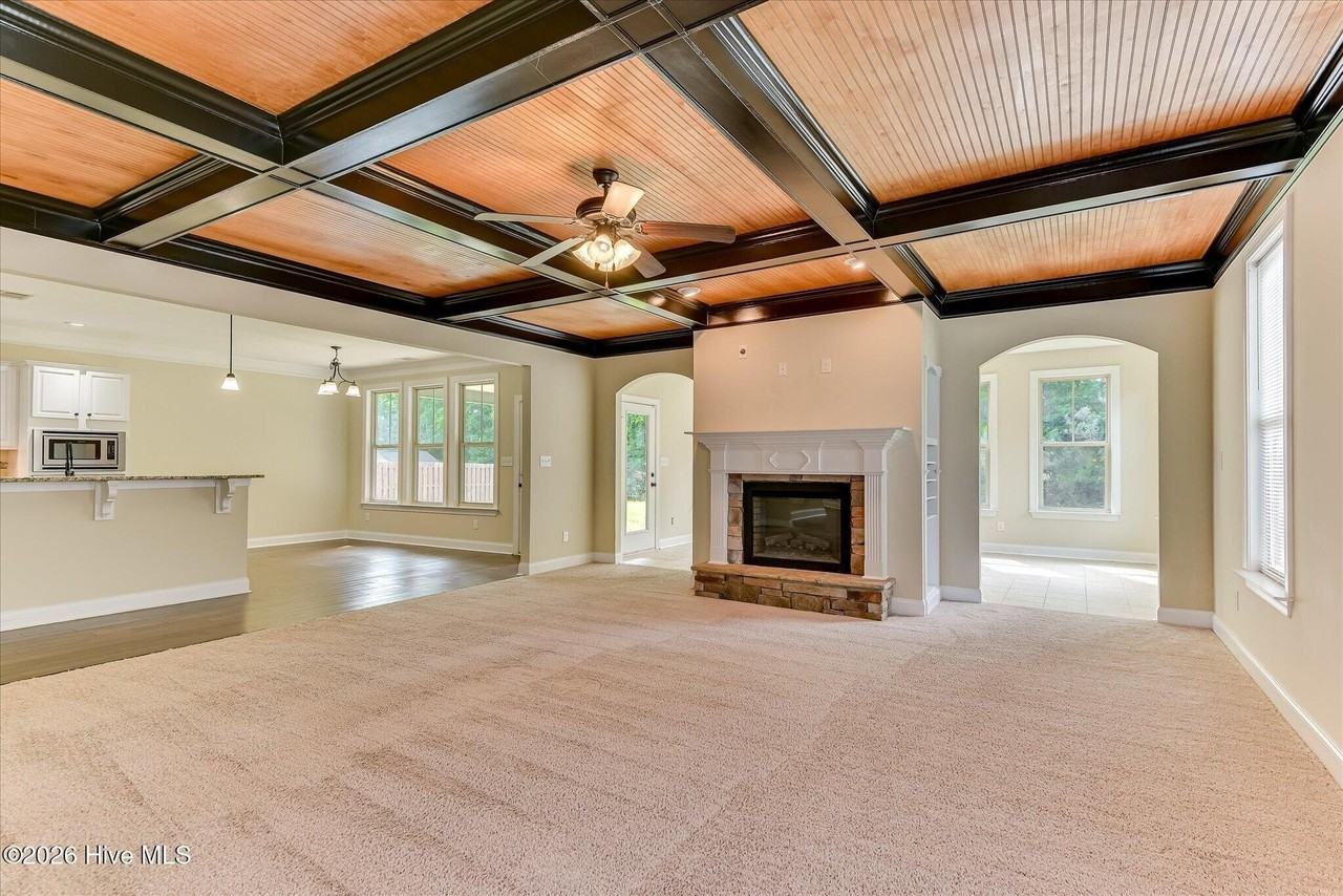 4215 Windslow Dr - Photo 6 of 50