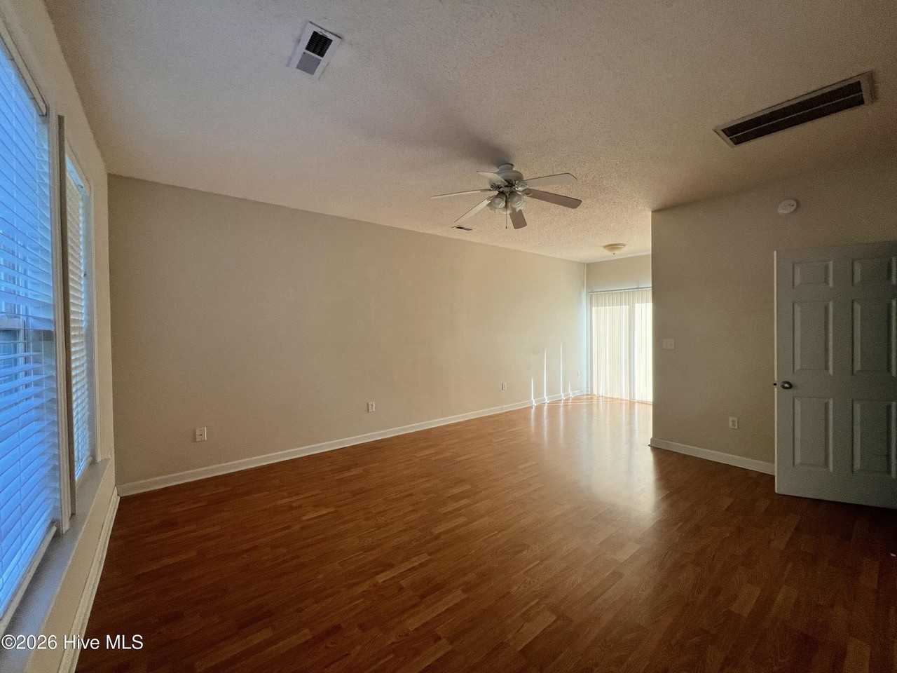 1003 Charlotte Ave #3 - Photo 3 of 17