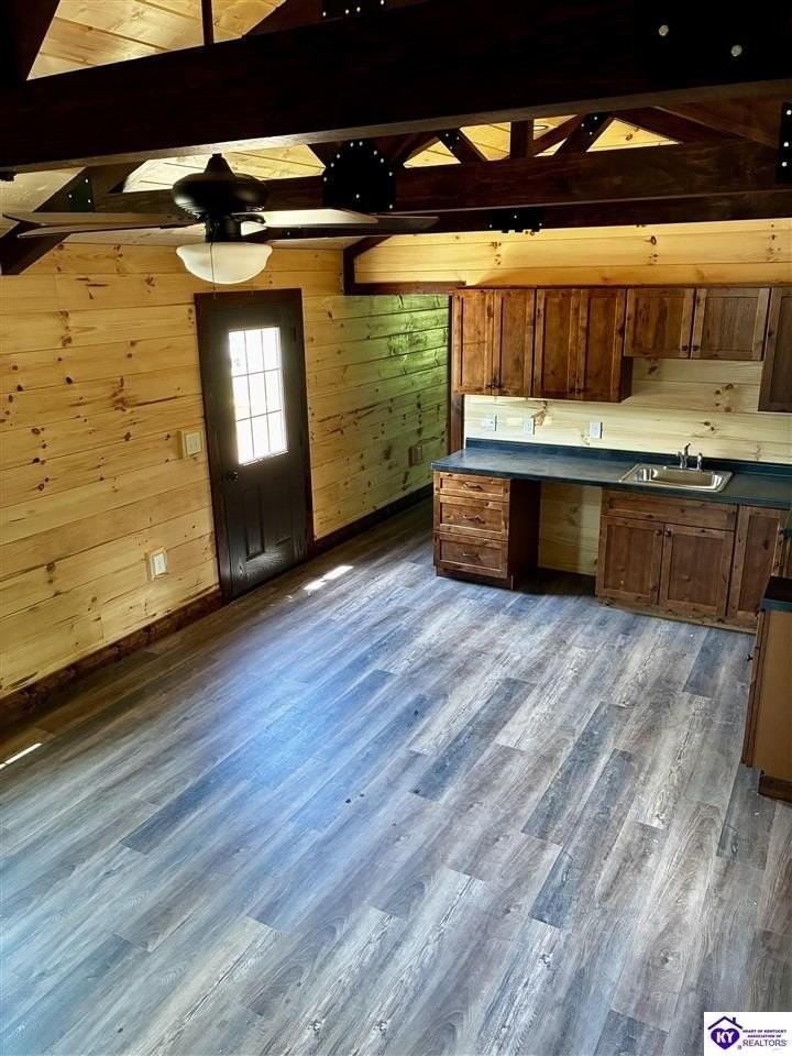 96 Ash Dr - Photo 3 of 7
