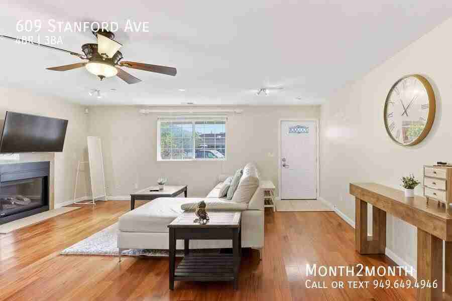 609 Stanford Ave - Photo 6 of 50