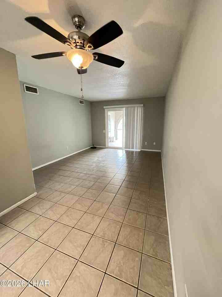 90 Mariposa Dr #102 - Photo 7 of 18