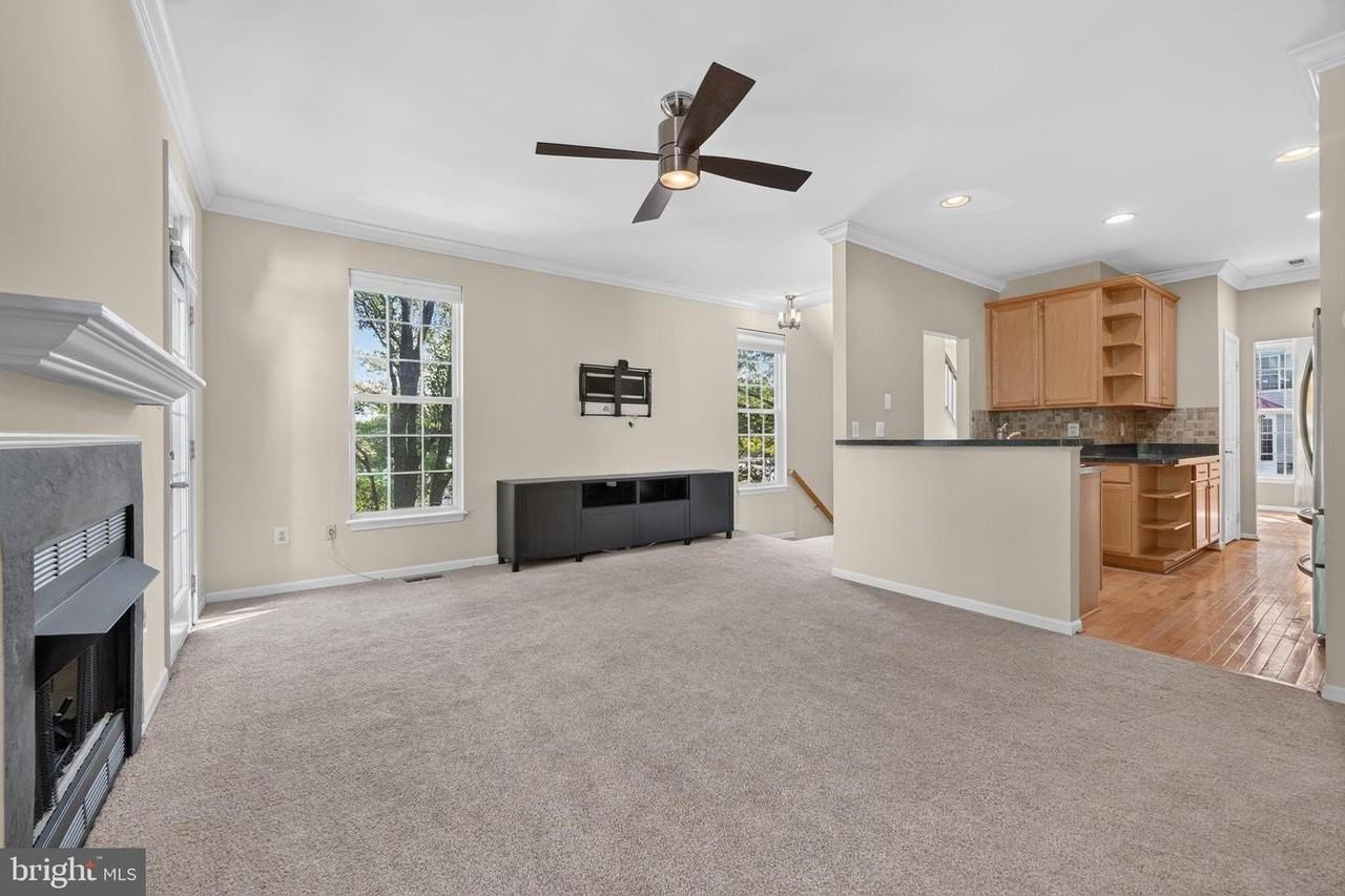 5902 Ians Way - Photo 7 of 35