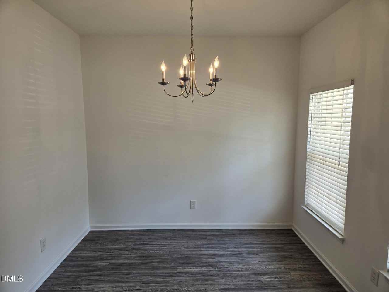 3005 Courtney Creek Blvd - Photo 2 of 15