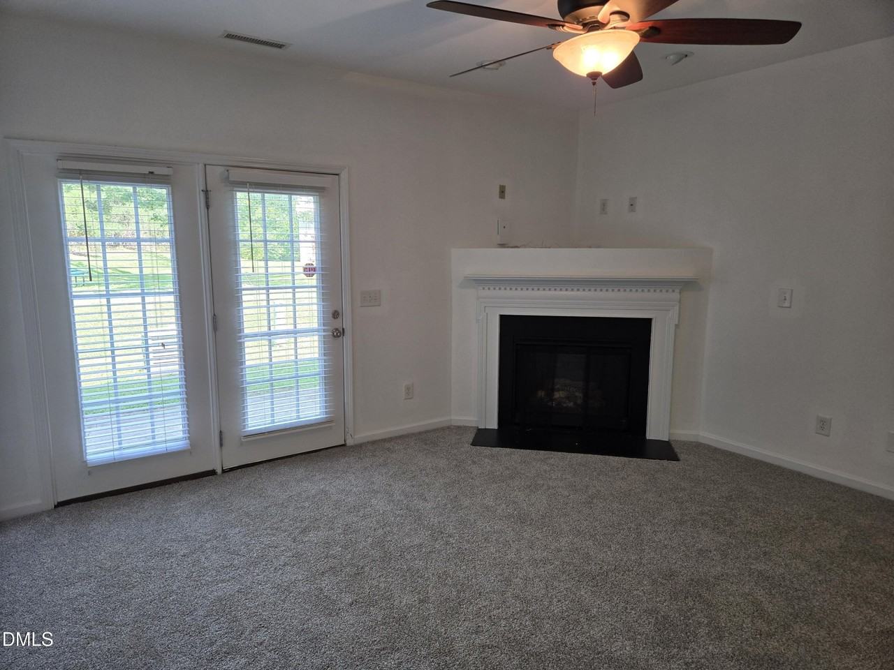 3005 Courtney Creek Blvd - Photo 6 of 15