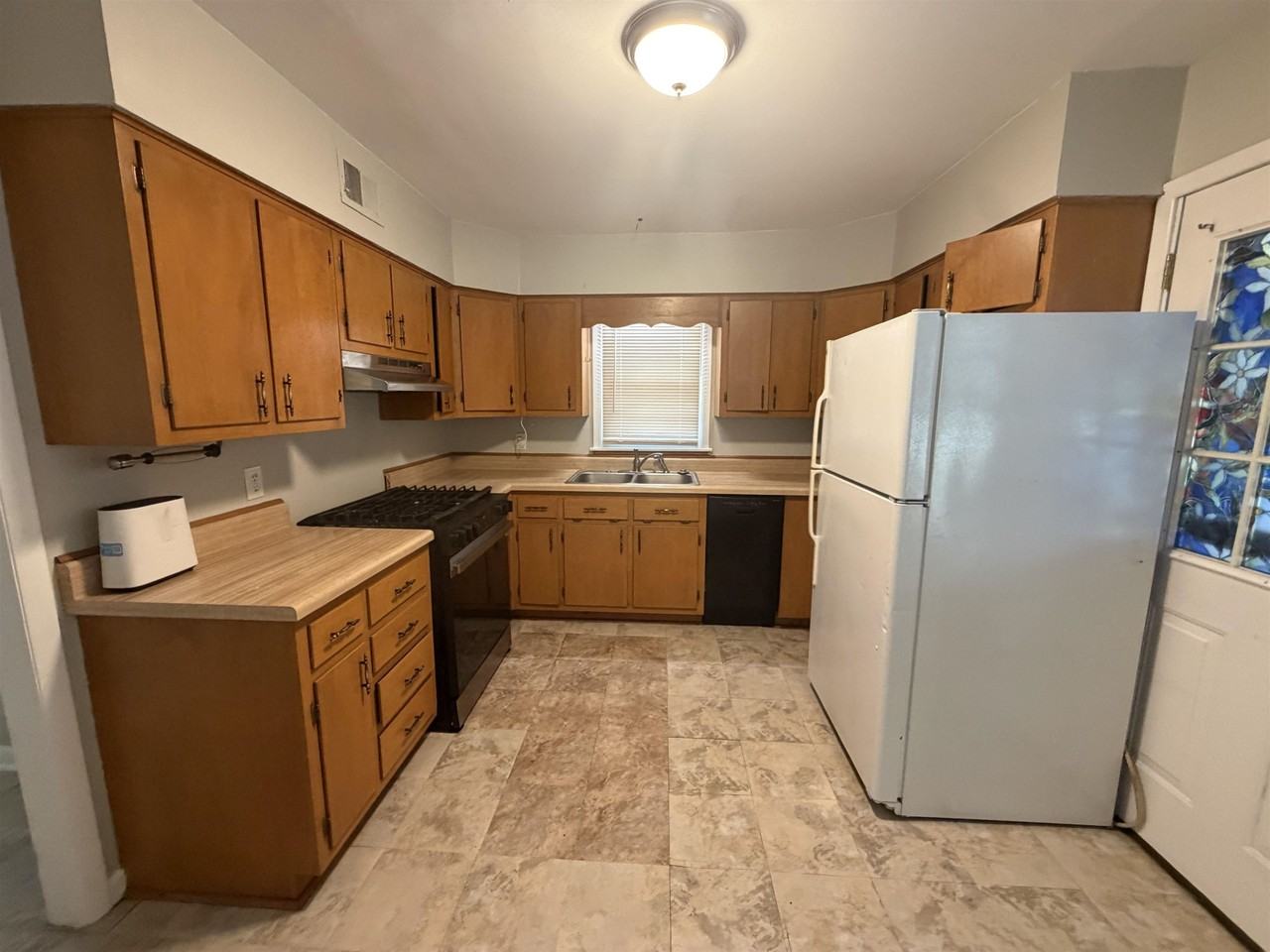 1461 Woodston Rd - Photo 6 of 10