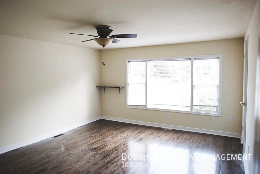 1745 Winder St - Photo 5 of 12