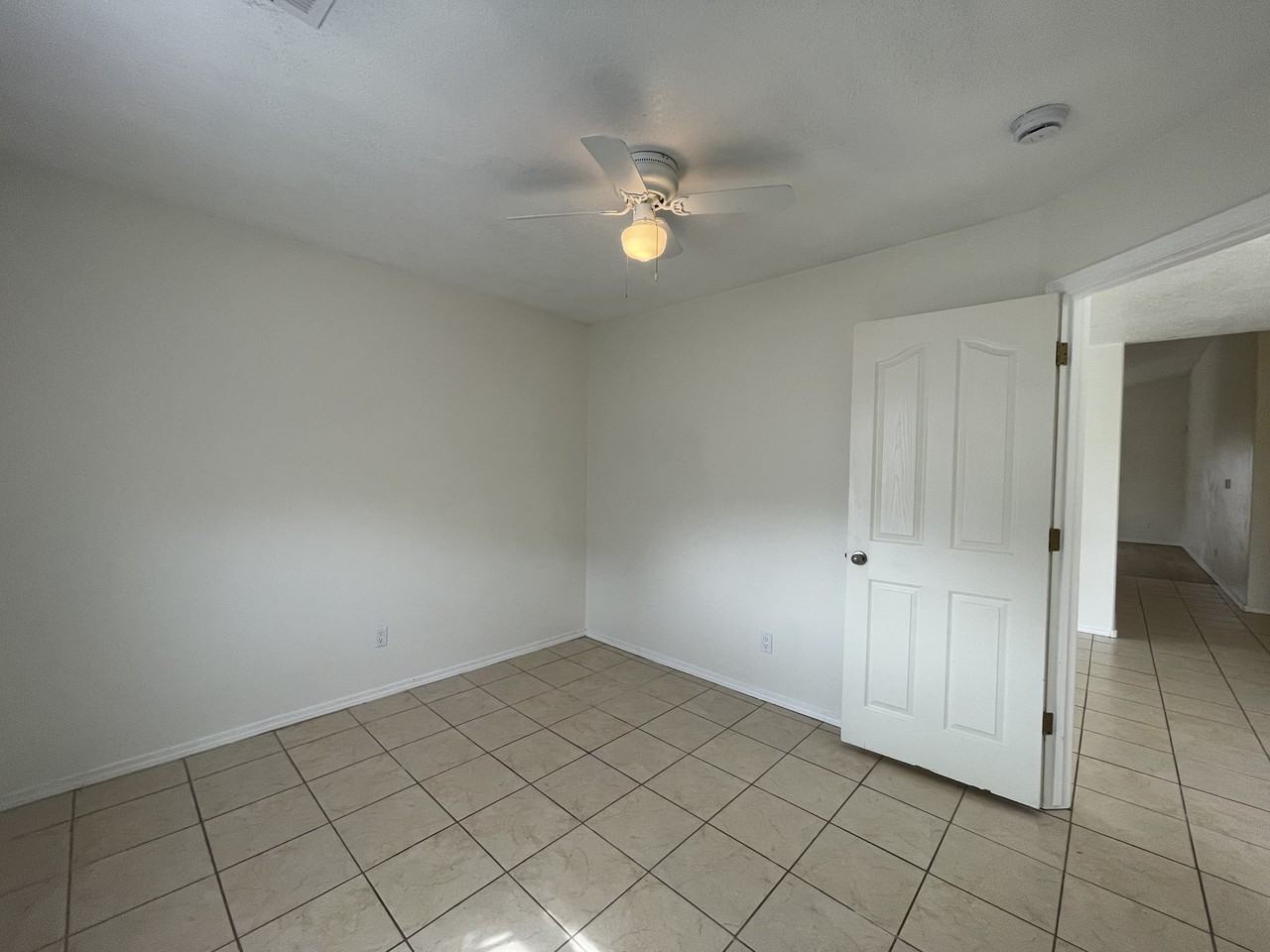 5323 Red Mesa Ave Sw #1 - Photo 2 of 18