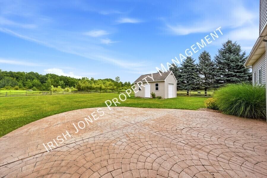 109 Ashwood Ln - Photo 4 of 50