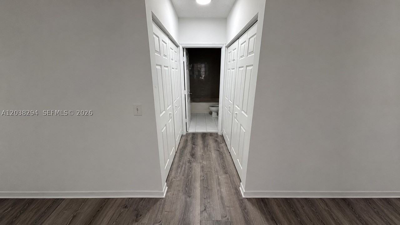 2440 E Preserve Way #303 - Photo 5 of 10
