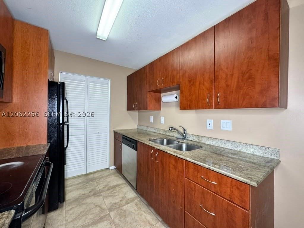 8749 Nw 39th St #8749 - Photo 6 of 14