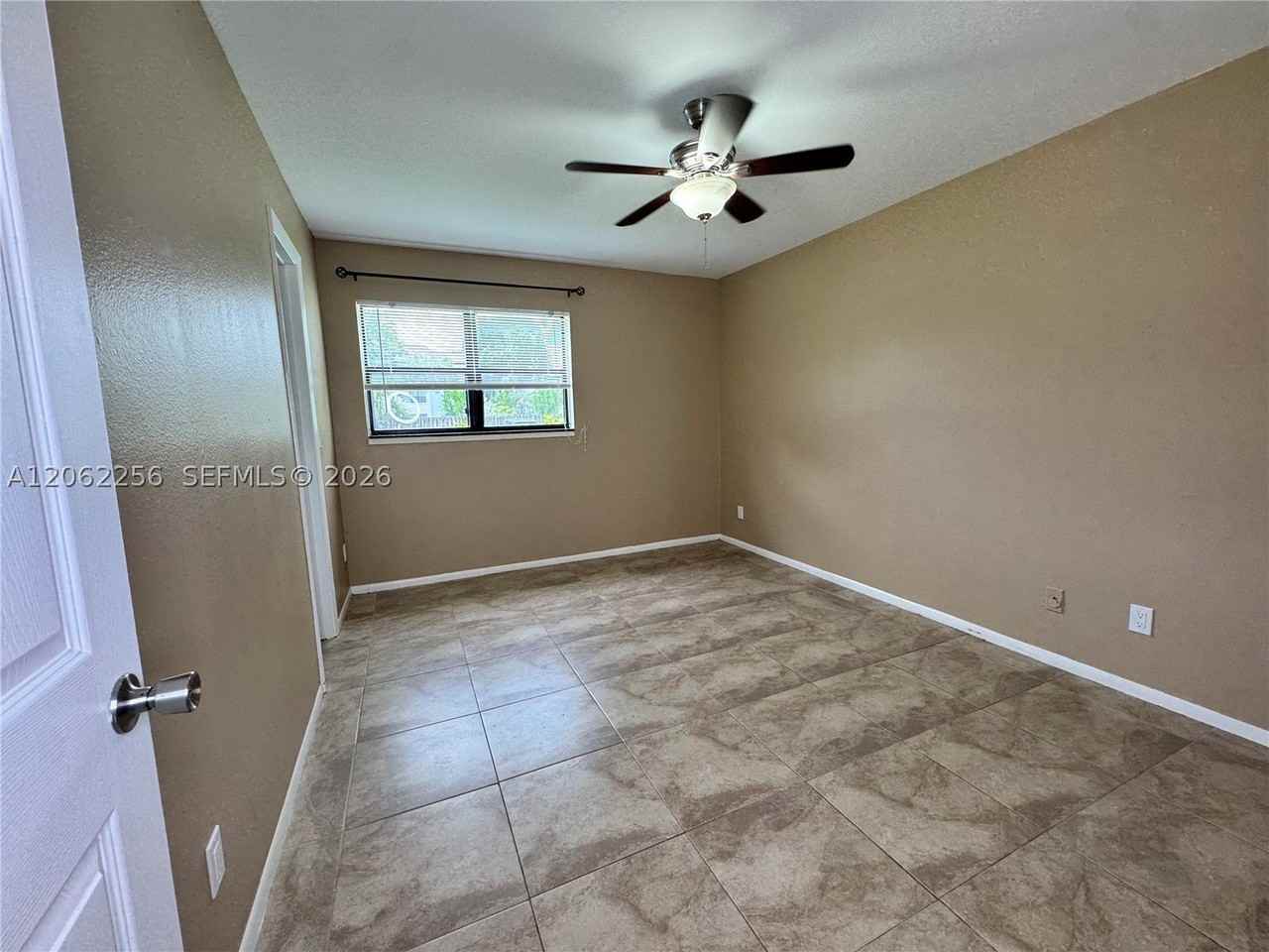8749 Nw 39th St #8749 - Photo 7 of 14