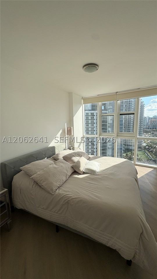 18201 Collins Ave #1801A - Photo 5 of 44