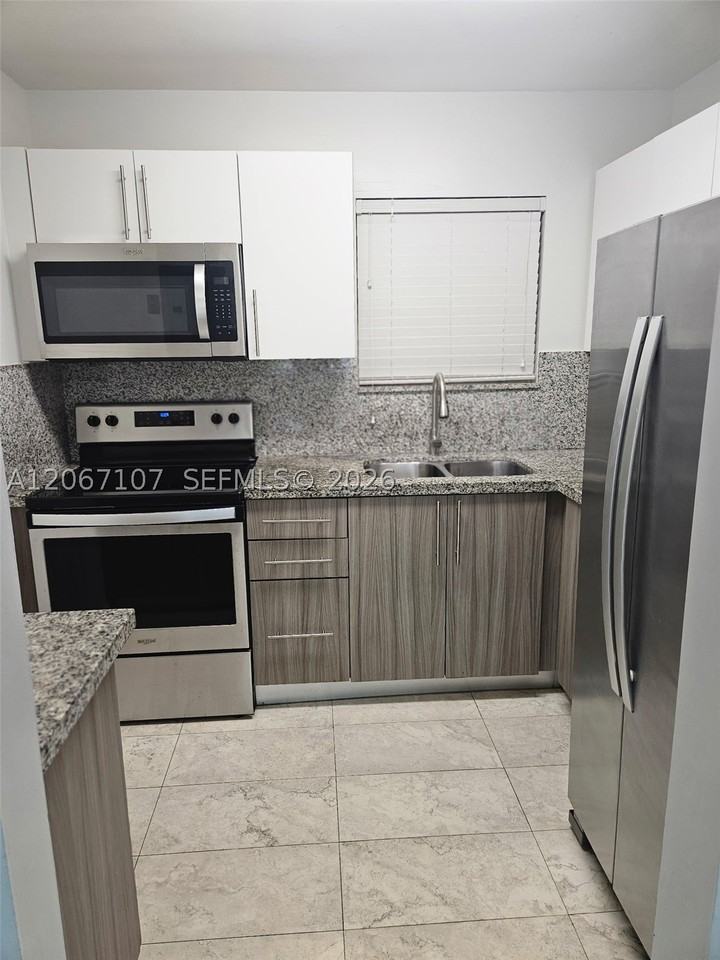 7470 Miami Lakes Dr #B208 - Photo 3 of 28