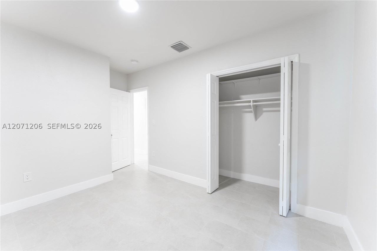 10825 Sw 221st St - Photo 7 of 21