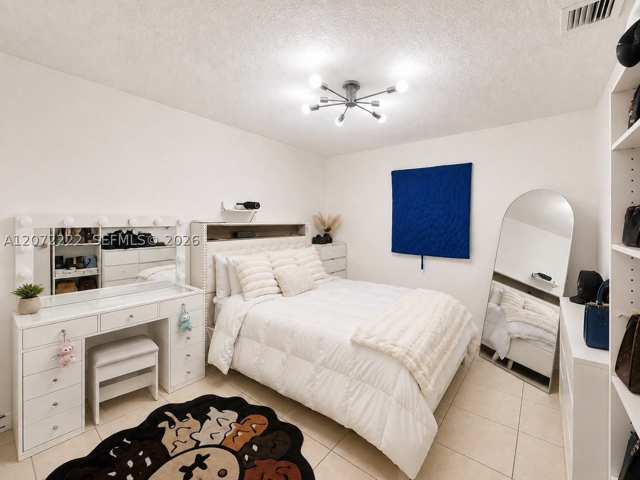 513 Nw 22nd Ave #2 - Photo 5 of 11