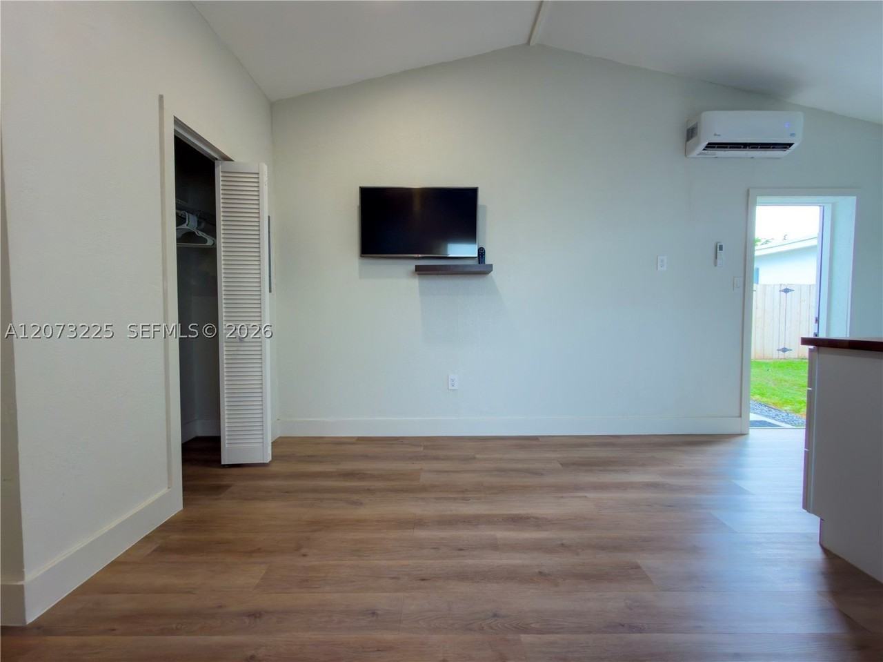8940 Sw 198th Ter #0 - Photo 5 of 15