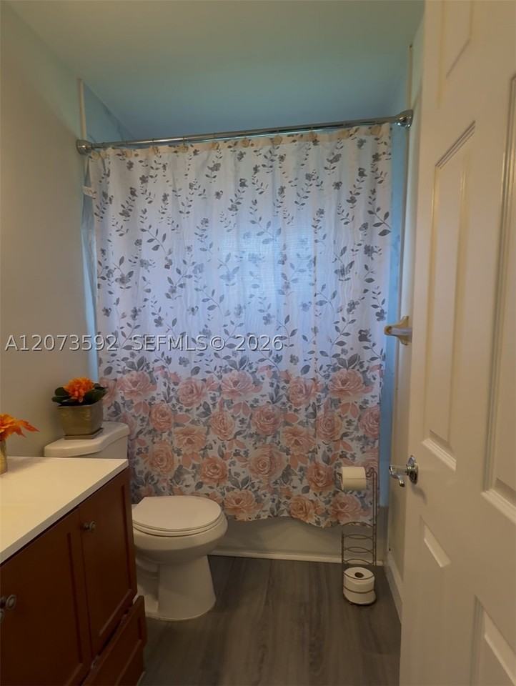 1457 Se Ladner St - Photo 6 of 9