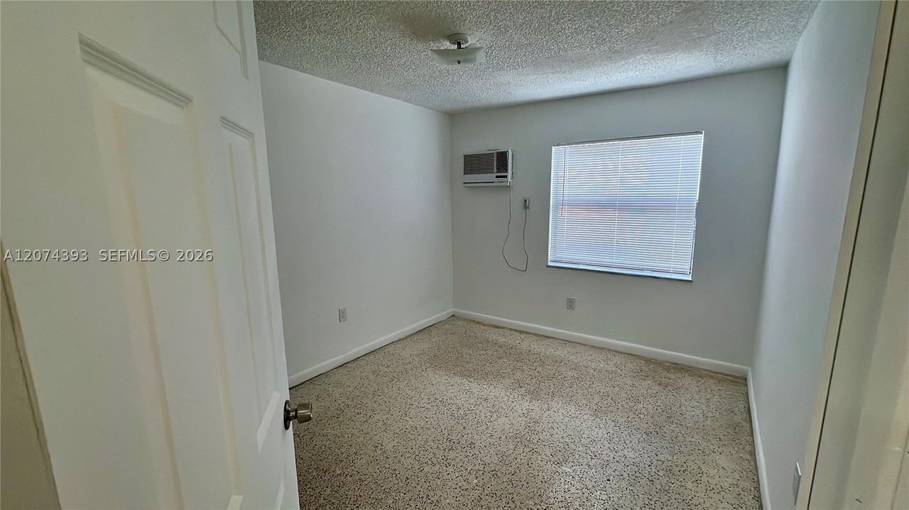 59 W 26th St #8 - Photo 6 of 7