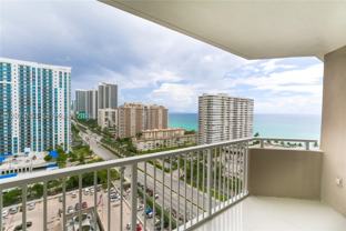 1985 S Ocean Dr #17K - Photo 1 of 1