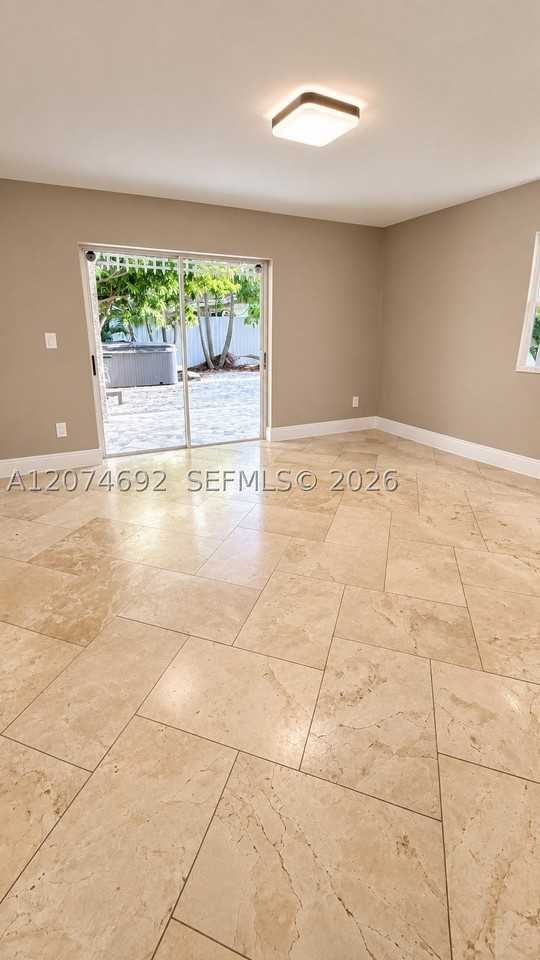 15642 Sw 59th St #0 - Photo 6 of 21