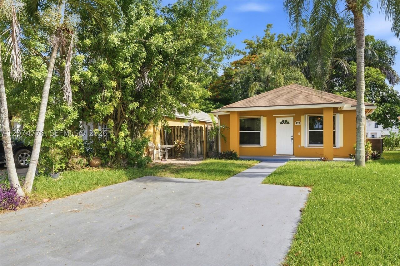 879 Sw 10th St #0 - Photo 2 of 30