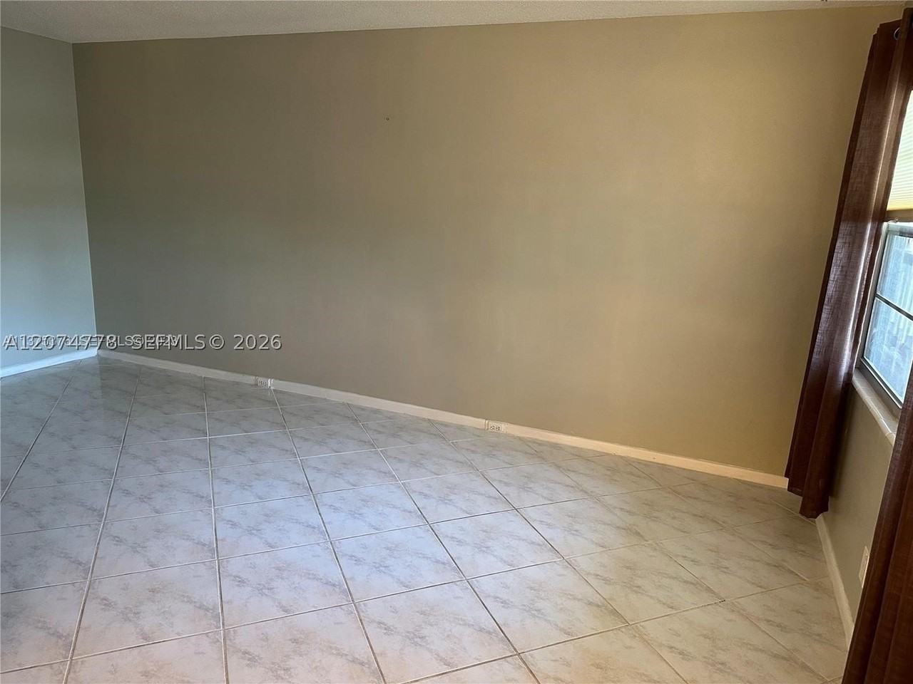 2027 Hythe B #2027 - Photo 6 of 13