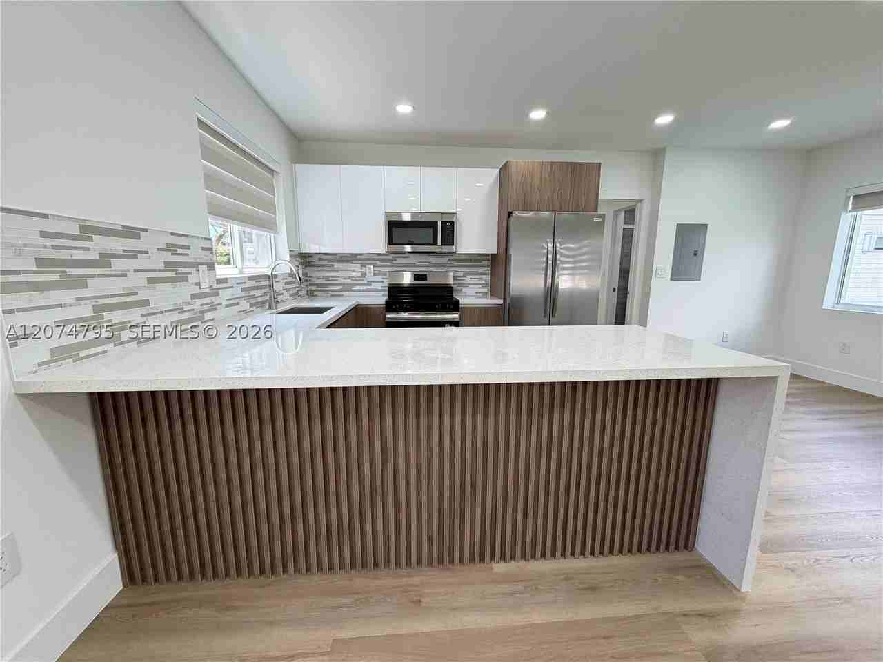 311 Sw 27th Ave #317 - Photo 7 of 39