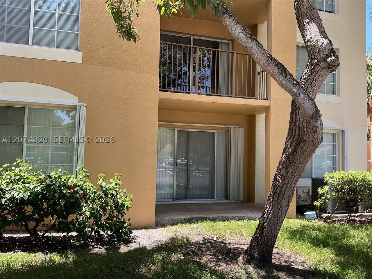 4200 San Marino Blvd #107 - Photo 2 of 26