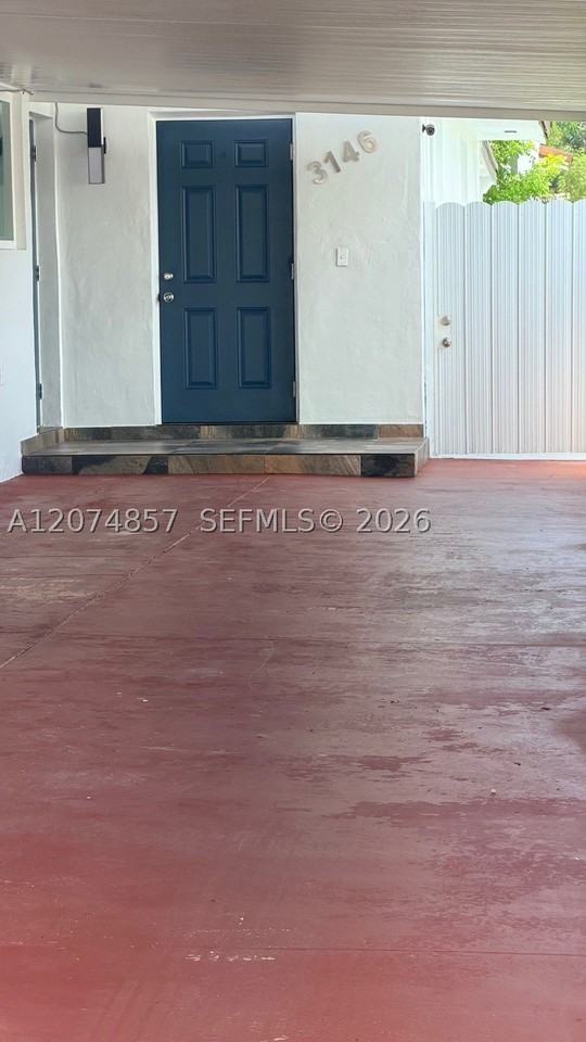 3144 Sw 23rd St #3144 - Photo 3 of 31