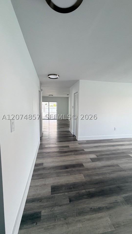 3144 Sw 23rd St #3144 - Photo 5 of 31