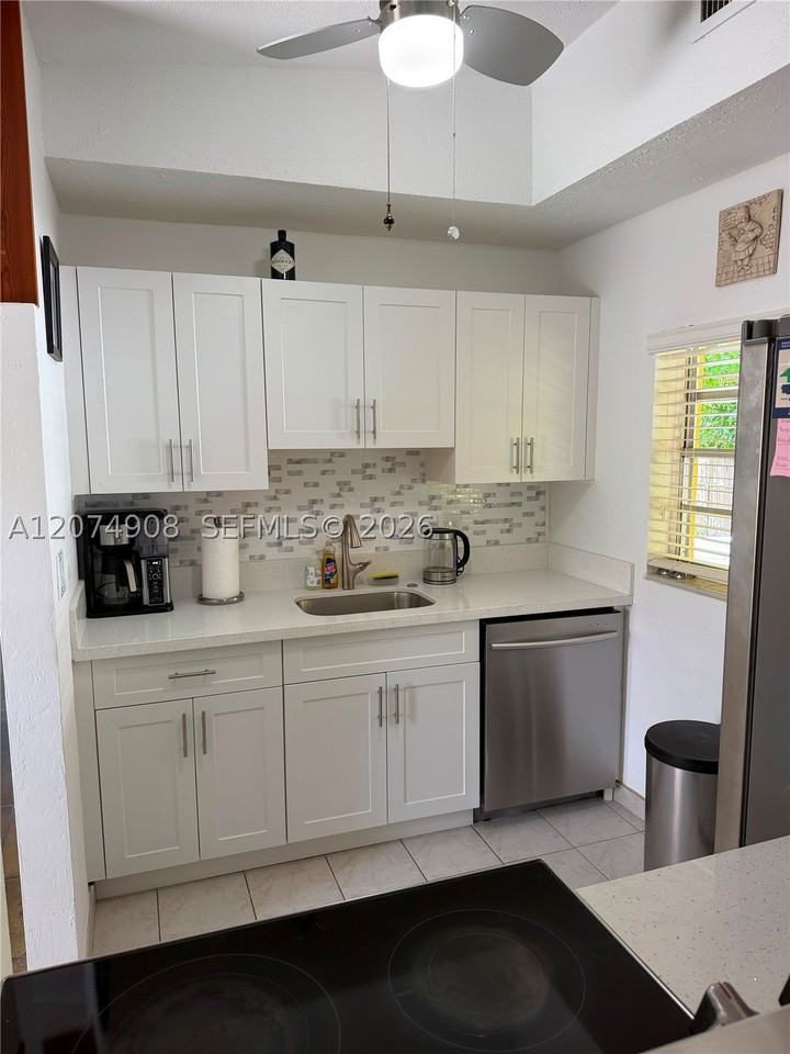 935 Polk St #0 - Photo 3 of 10