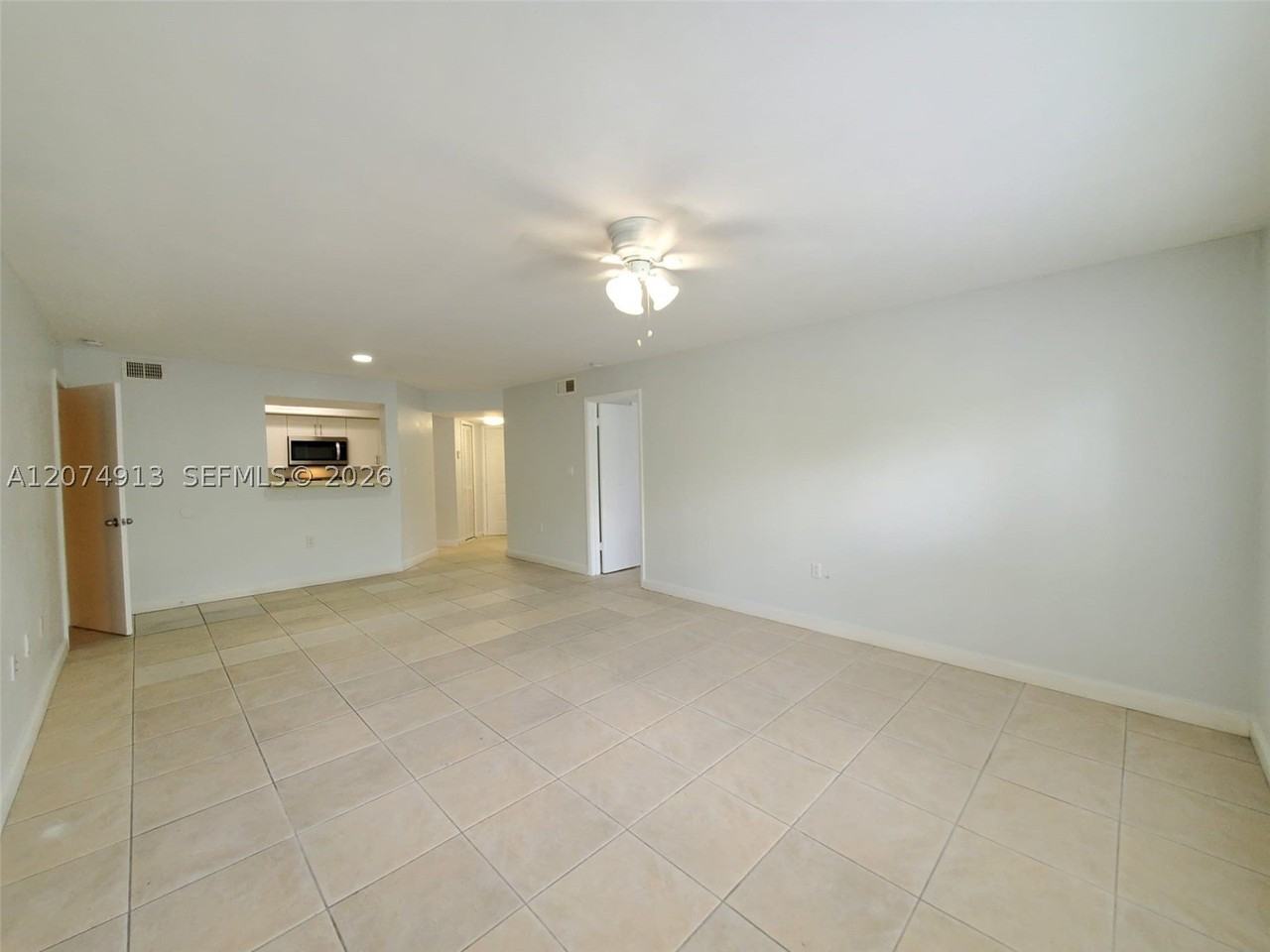 15591 Sw 105th Ter #512 - Photo 5 of 35