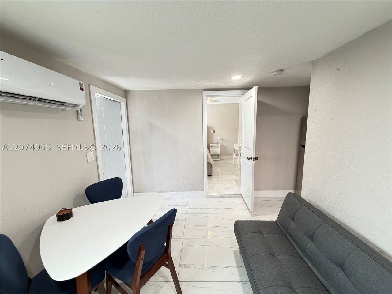 6830 Sw 8th St - Photo 5 of 13