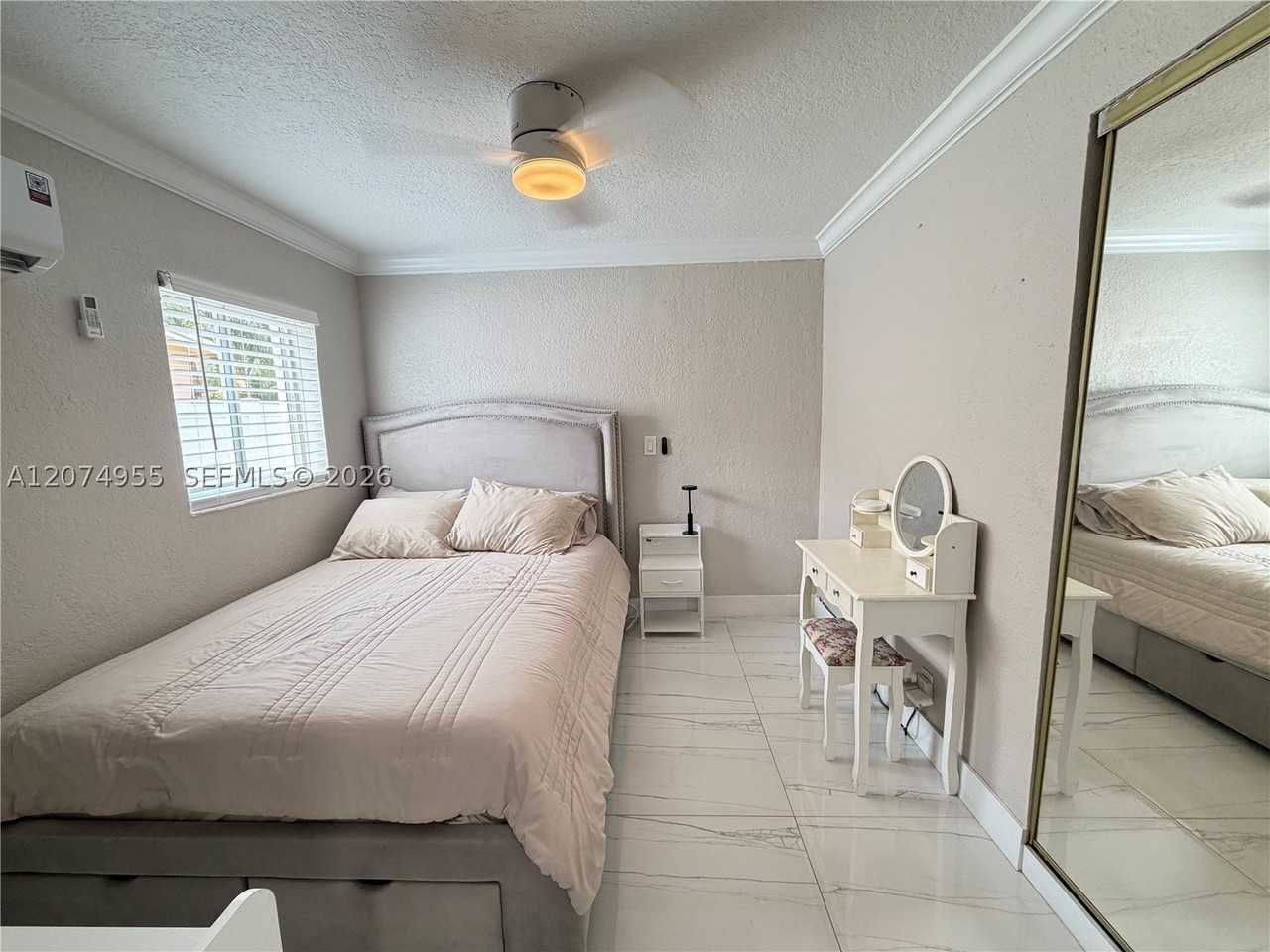 6830 Sw 8th St - Photo 6 of 13