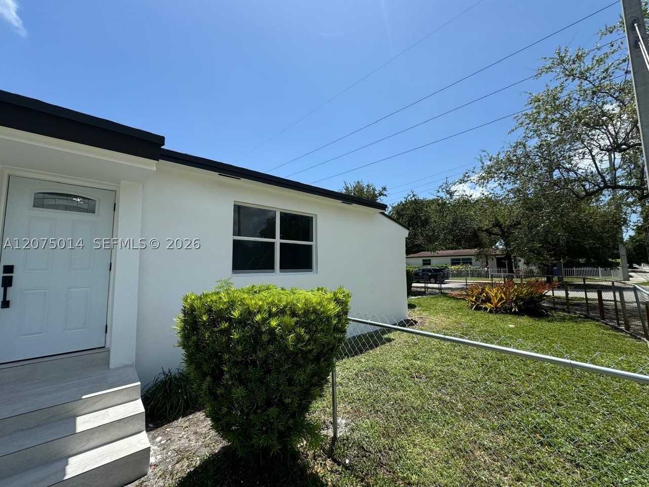 5801 Nw 11th Ave #B - Photo 2 of 21