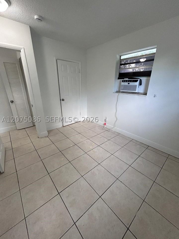 5727 Fletcher St #B - Photo 2 of 9