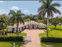 featured image of 6101 Sw 180th Ter #0