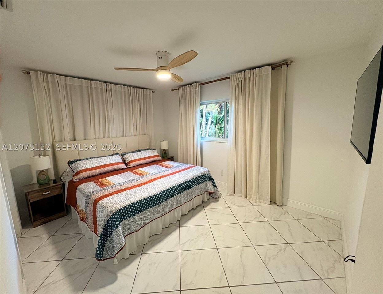 14500 Ne 5th Ct - Photo 5 of 13