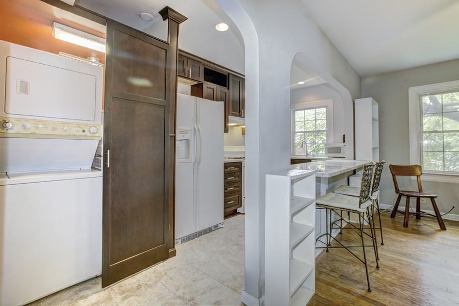 318 Rhode Island Ave Ne #302 - Photo 3 of 11