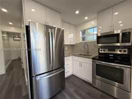 featured image of 130 Nw 32nd Ct #2