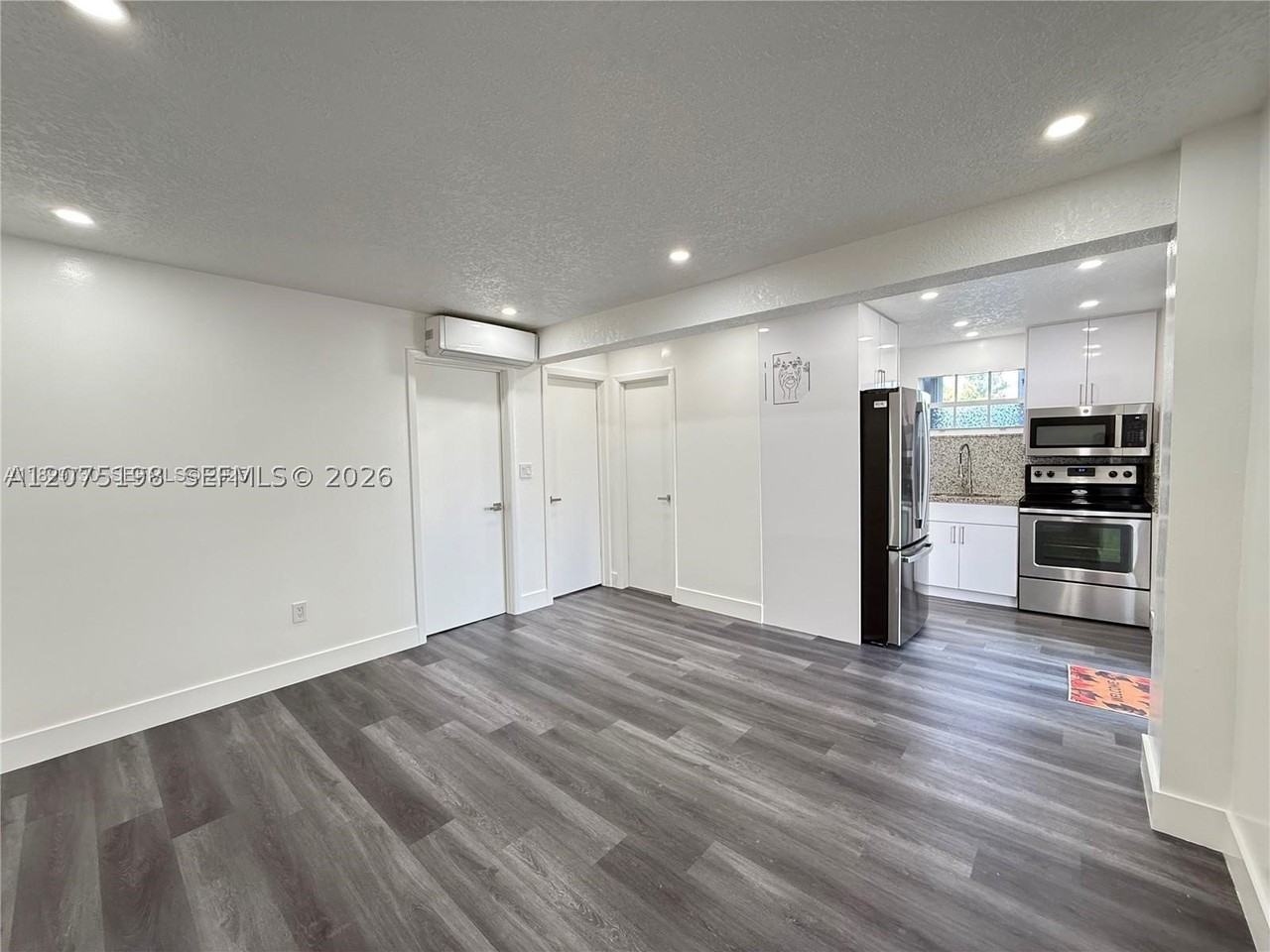 130 Nw 32nd Ct #2 - Photo 2 of 13