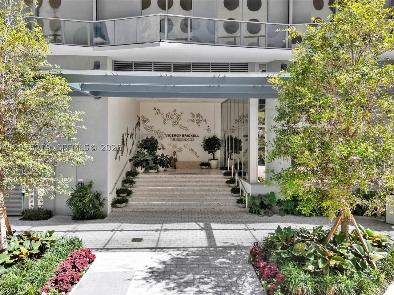 77 Se 5th St #2115