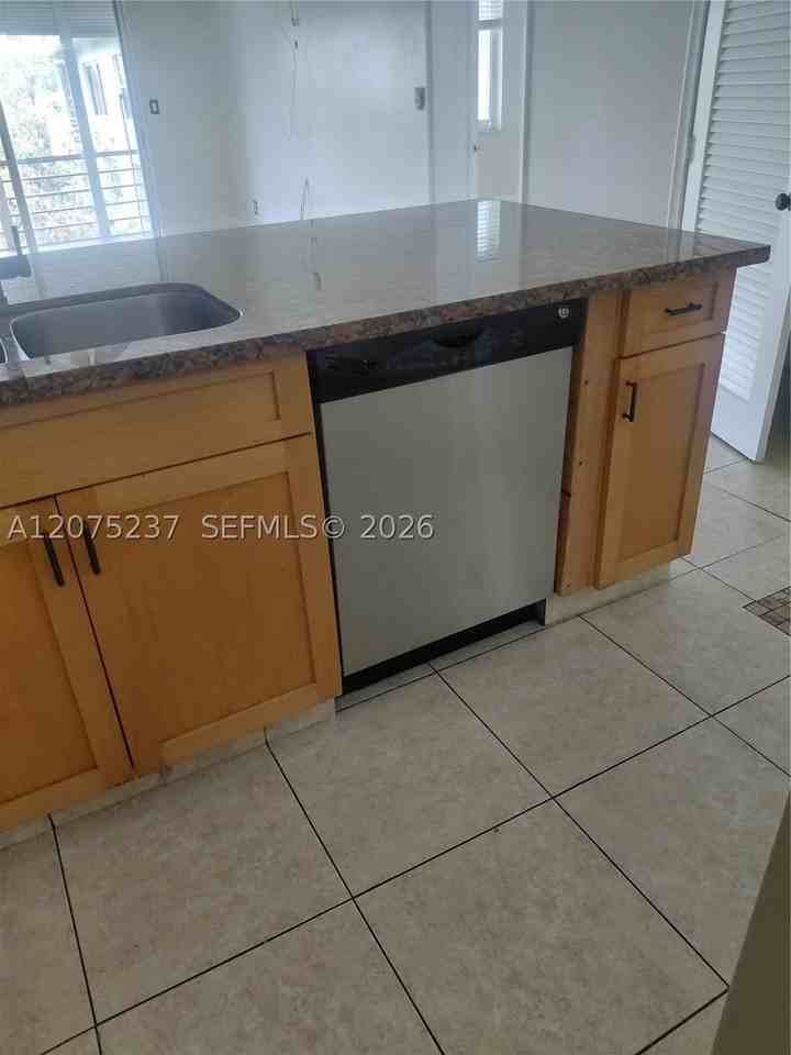5495 Nw 10th Ct #304 - Photo 3 of 9