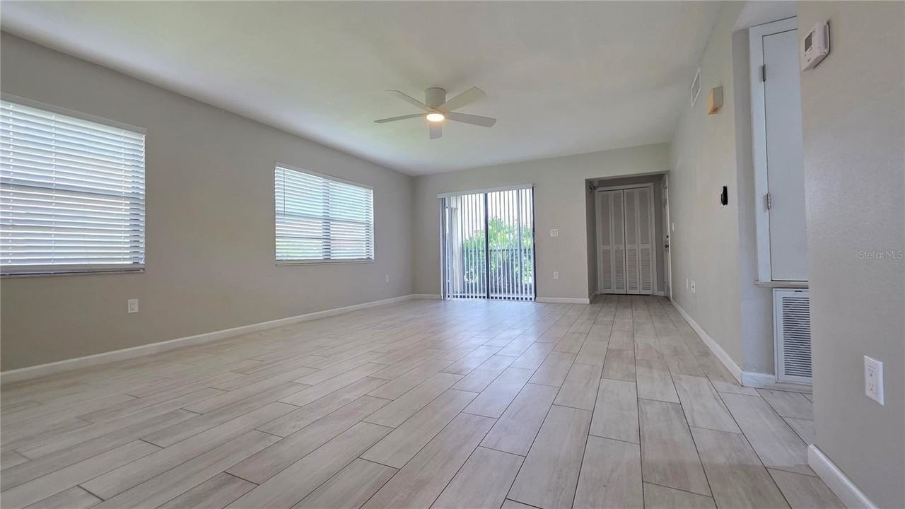 2515 Bayshore Gardens Pkwy #12 - Photo 6 of 17