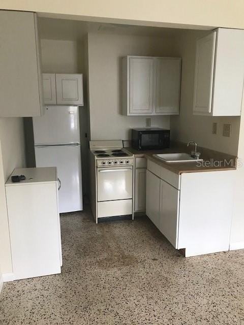 2117 Bay St #2 - Photo 5 of 9